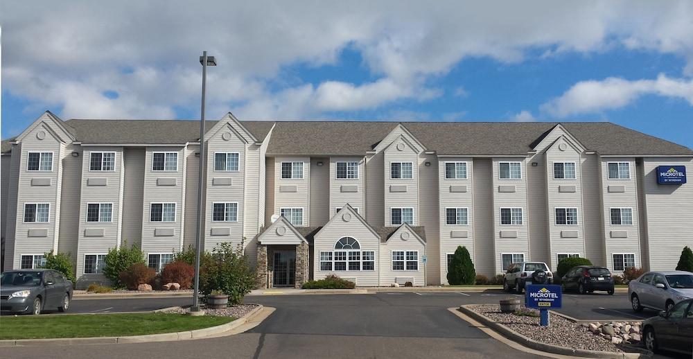 Microtel Inn & Suites By Wyndham Rice Lake Exteriör bild
