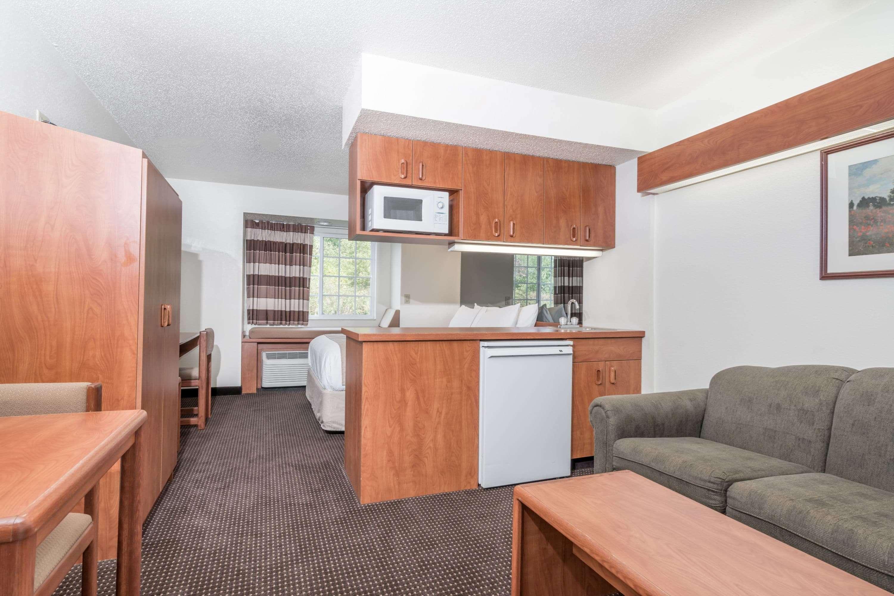 Microtel Inn & Suites By Wyndham Rice Lake Exteriör bild