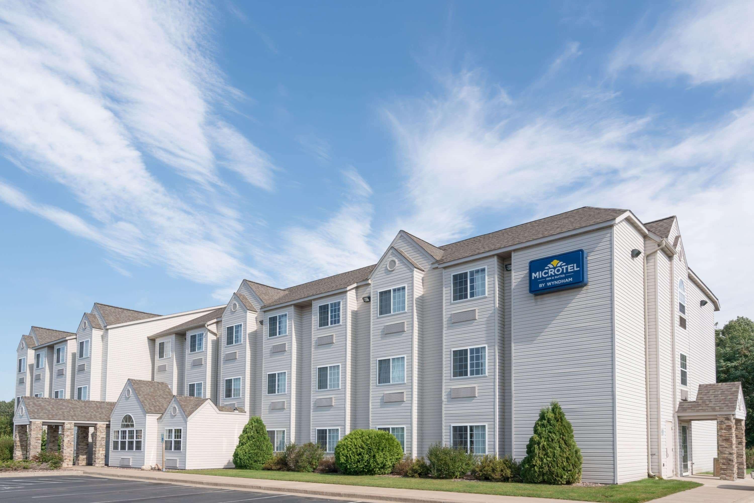 Microtel Inn & Suites By Wyndham Rice Lake Exteriör bild